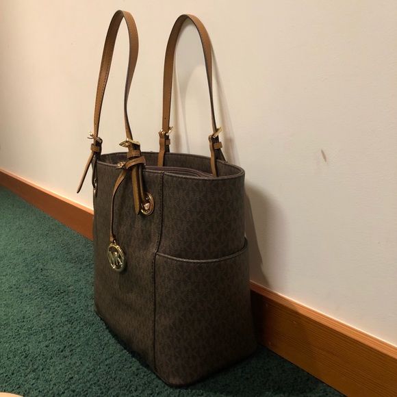 NWT Michael Kors Tote Jet Set Travel East West - Picture 4 of 8